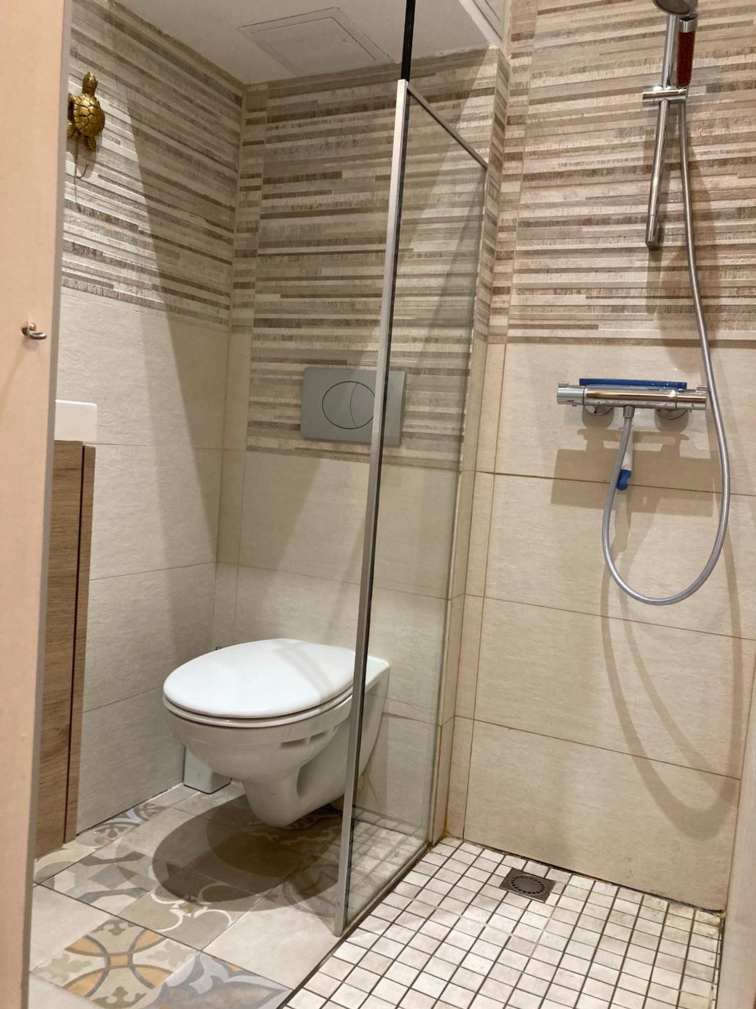 Appartement Sur Cour Interieure Centre Historique St Benigne