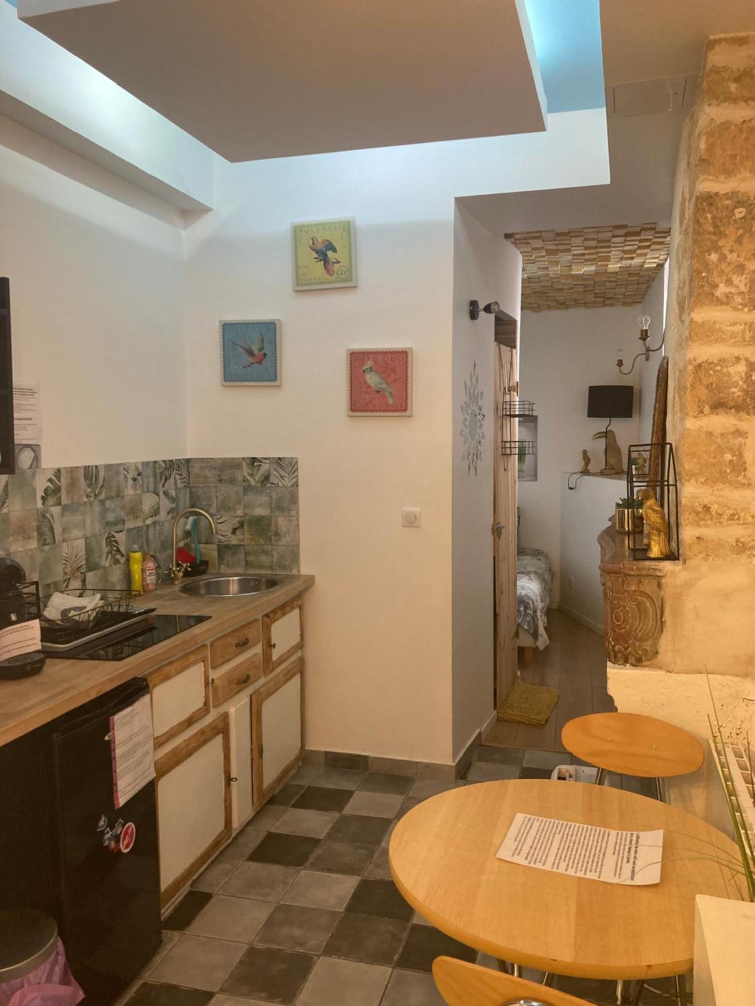 Appartement Sur Cour Interieure Centre Historique St Benigne Dijon